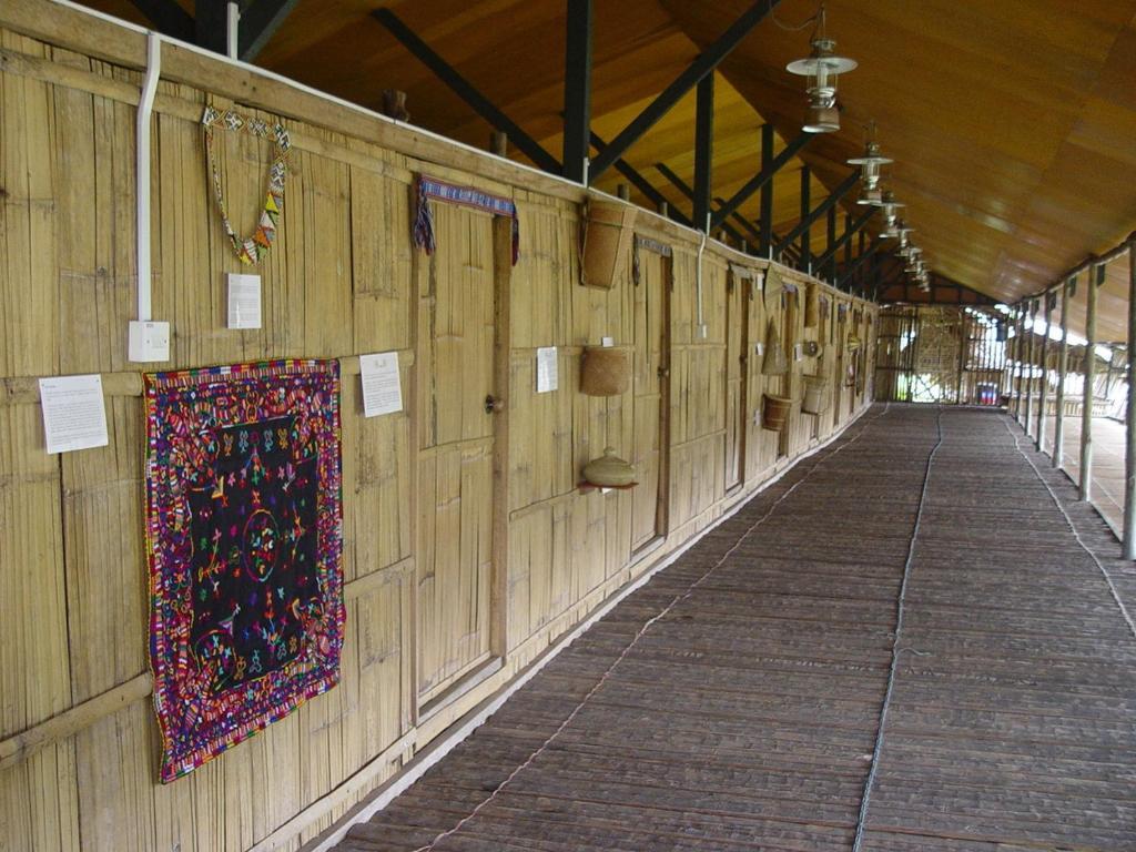 Sabah Tea Garden-Longhouses Ranau Luaran gambar