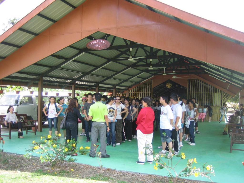 Sabah Tea Garden-Longhouses Ranau Luaran gambar